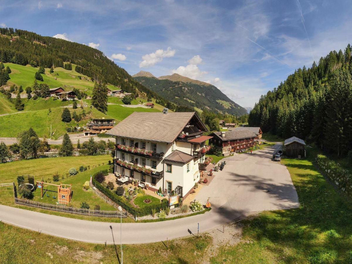 Hotel Garni Gruenmoos Sankt Jakob in Defereggen Εξωτερικό φωτογραφία